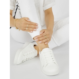 Vita klassiska sportskor 1