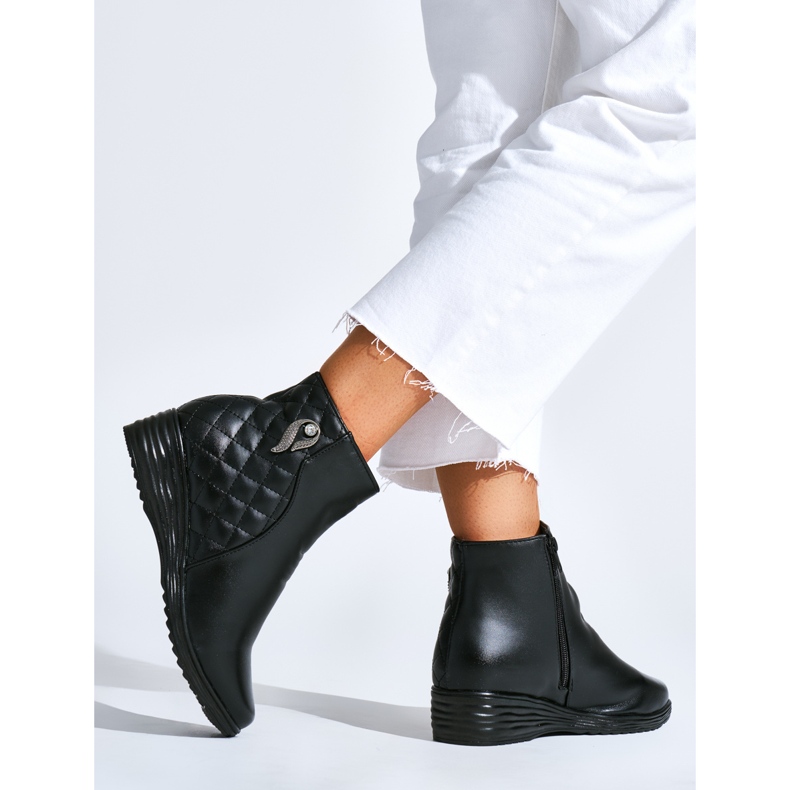 Bekväma svarta wedge boots 2