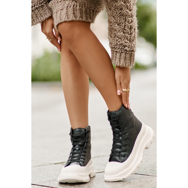 Läderisolerade sneakers på en massiv plattform Big Star OO274A599 Svart 2