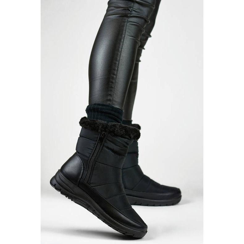 Damisolerade snöstövlar med päls, svart 22T10B 1