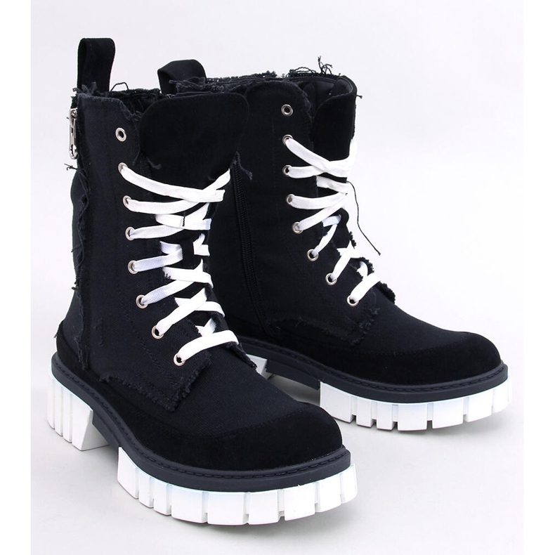 Ankelboots i canvas med Vaugh Black-skydd svart 1