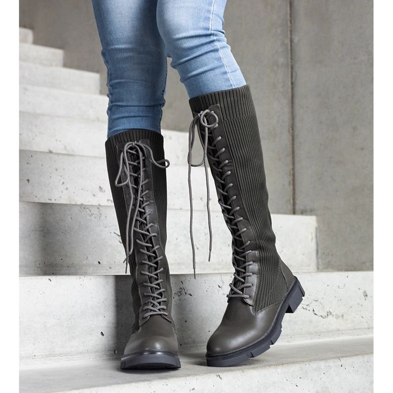 Gröna slip-on boots med elastisk ovandel från Veradi 1