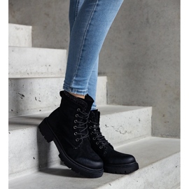 Svarta ankelboots med glänsande Prairie-inlägg 1