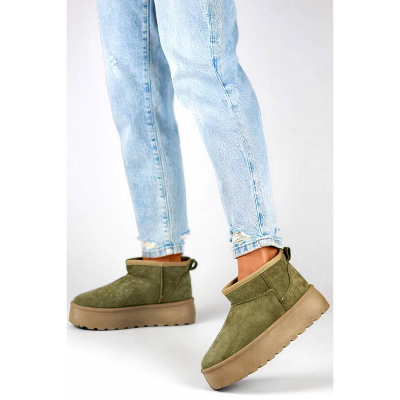 Slip-on snökängor i mocka för kvinnor, grön 8917-5GR 2