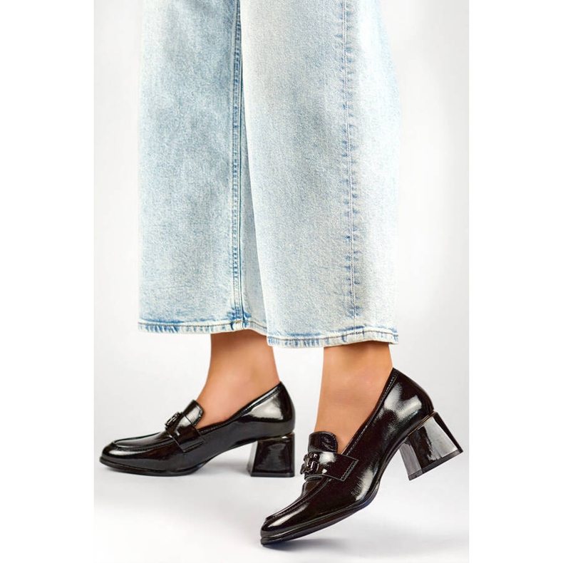 Lågklackade damskor, patentsvarta, GD-FL475B 2