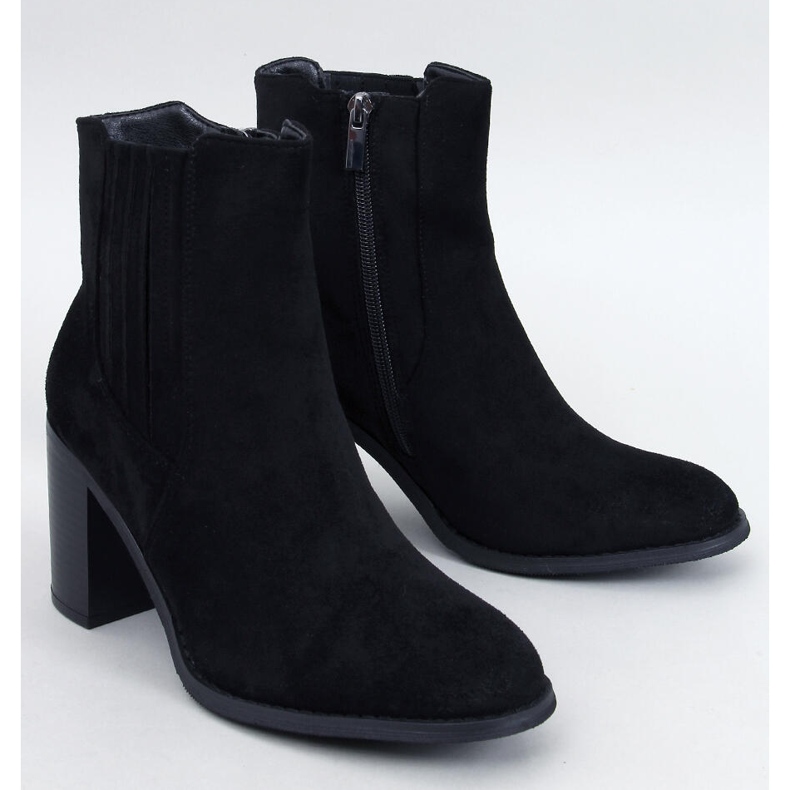 Noriega svarta högklackade stövlar i mocka 1