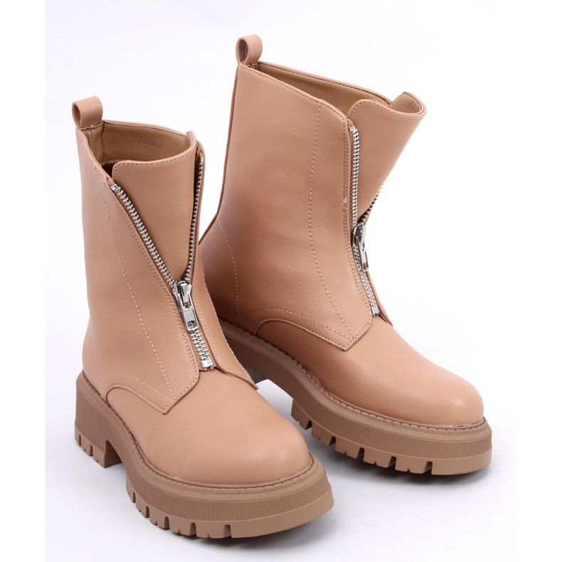 Laura Camel militärstövlar beige 1