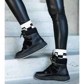 Rosemarie svarta ankelboots med tjock sula 1