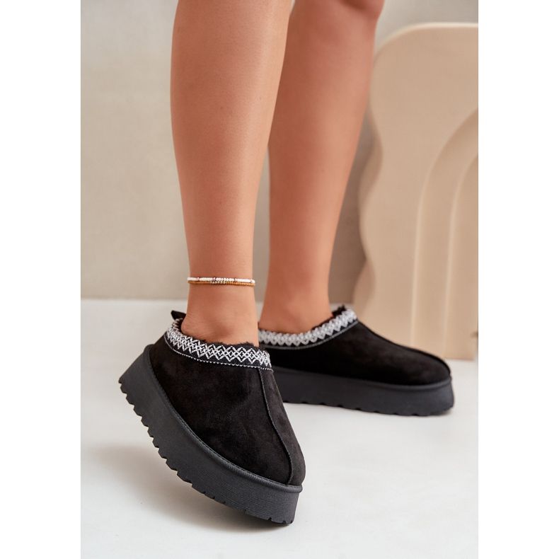 Svarta tamilda plattformsnöskor med broderi 2