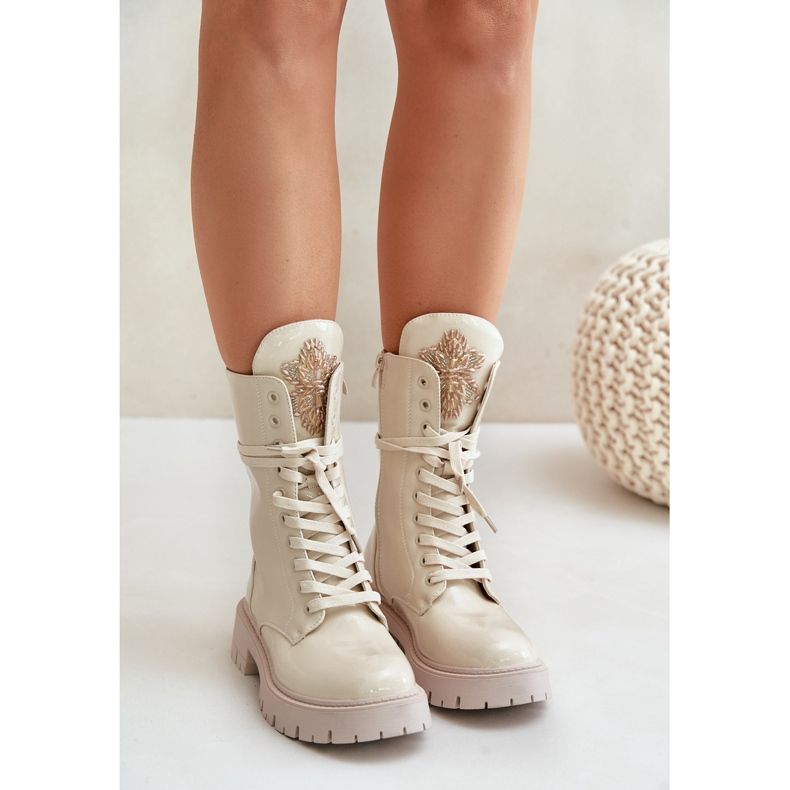 Patentisolerade arbetskängor med beige dekoration Kelilea 1