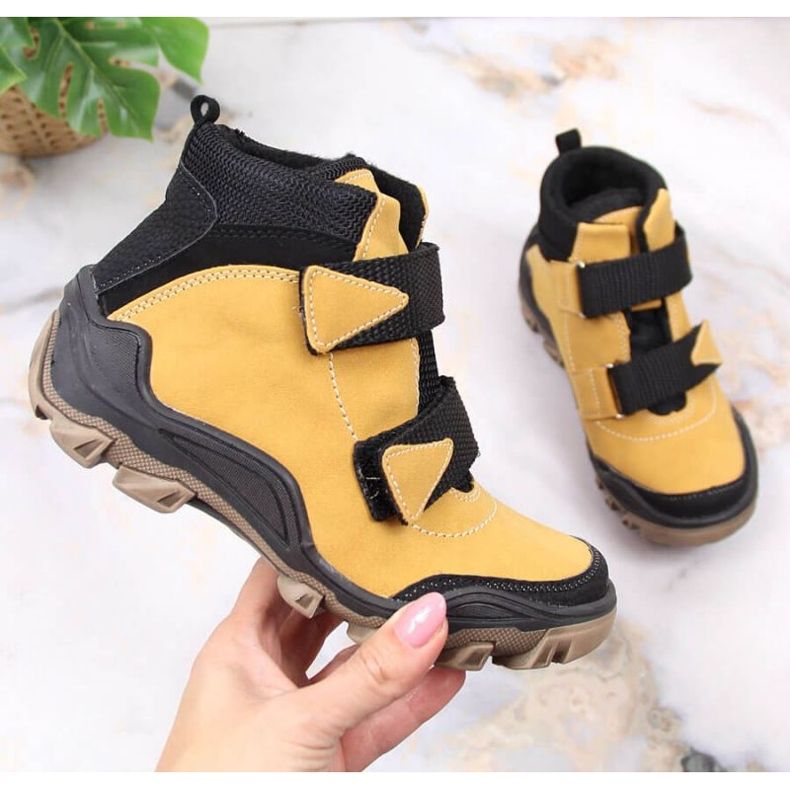 Kornecki Jr KOR6394E kamelisolerade stövlar med kardborreband gul 1