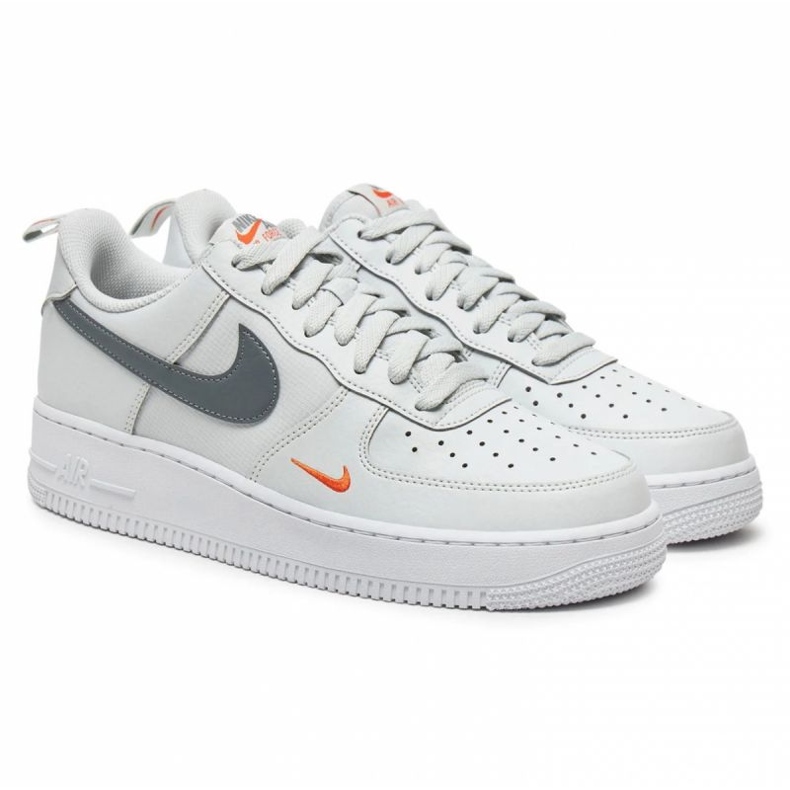 Nike Air Force 1 07 HF3836-001 skor vit 1
