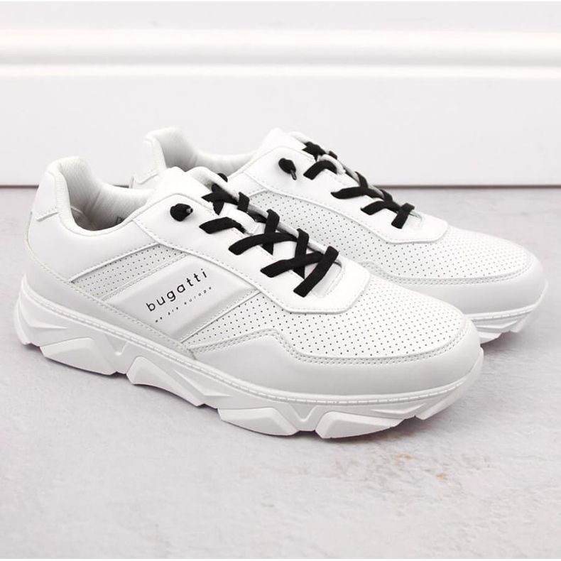 Bugatti M INT1977 vita sportskor 1