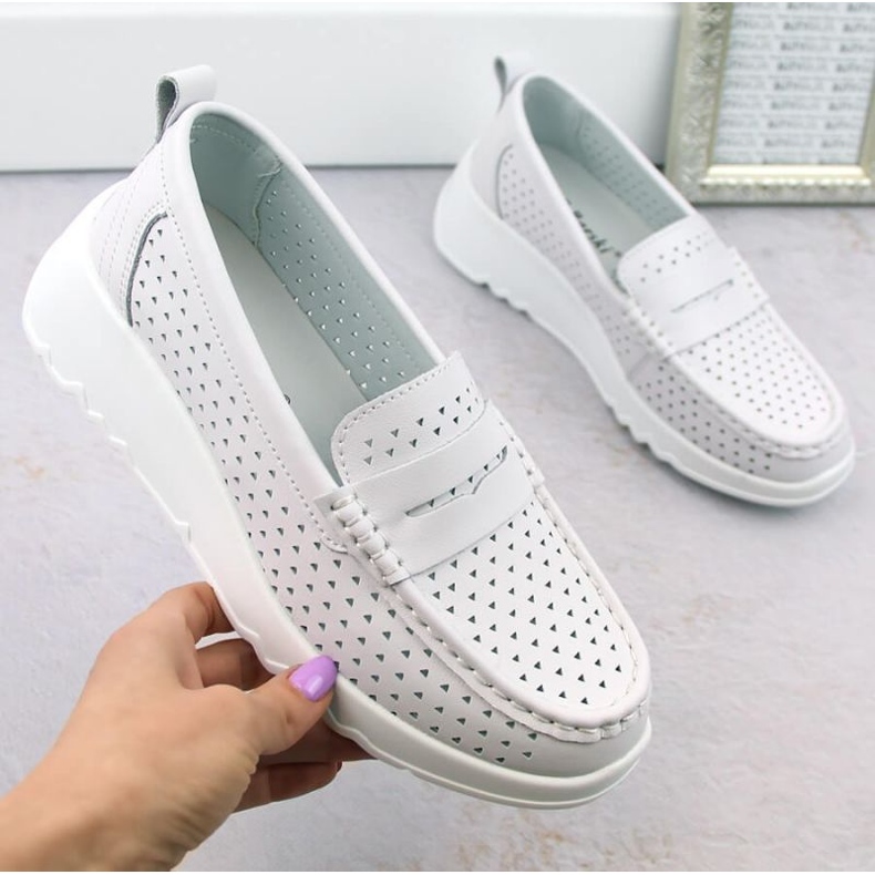 S.Barski S. Barski genombrutna skor W LR509 OLI253A vit 2