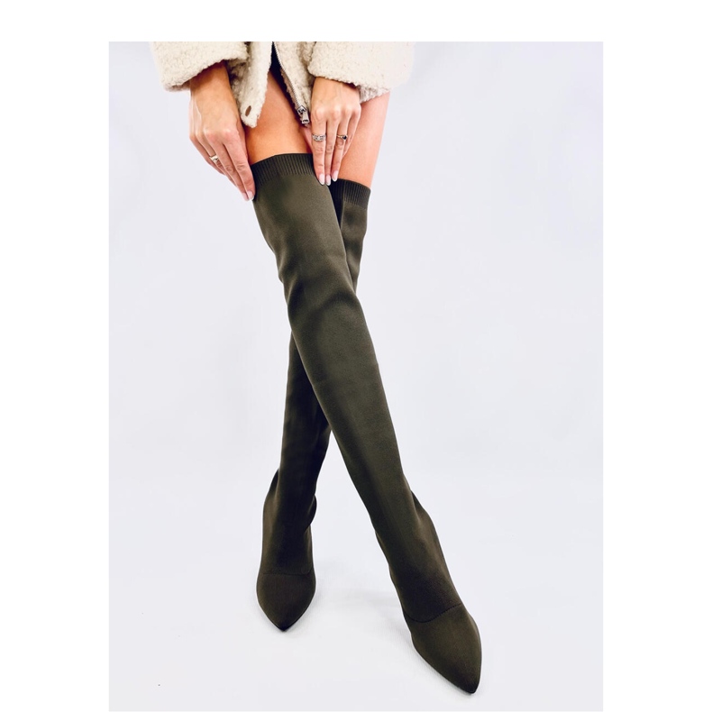 Elastiska gröna högklackade musketörer 2