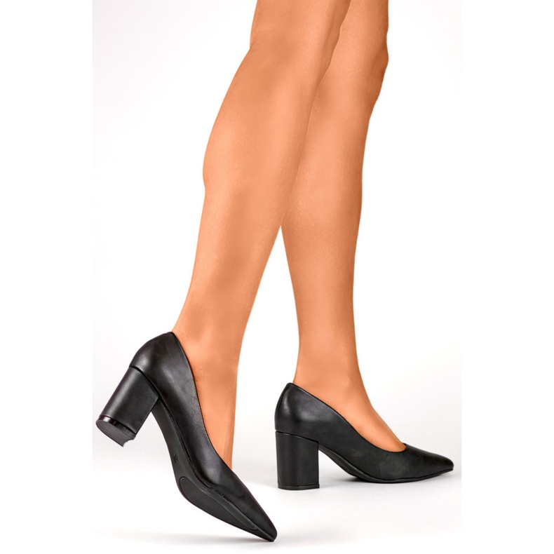 Pumpar Modell KJ-42B Svart 1