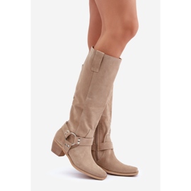 Mockastövlar på låga klackar med ovandel ovanför knäet Zazoo 3444/O ljusbeige 1
