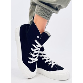 Svarta canvas sneakers 2