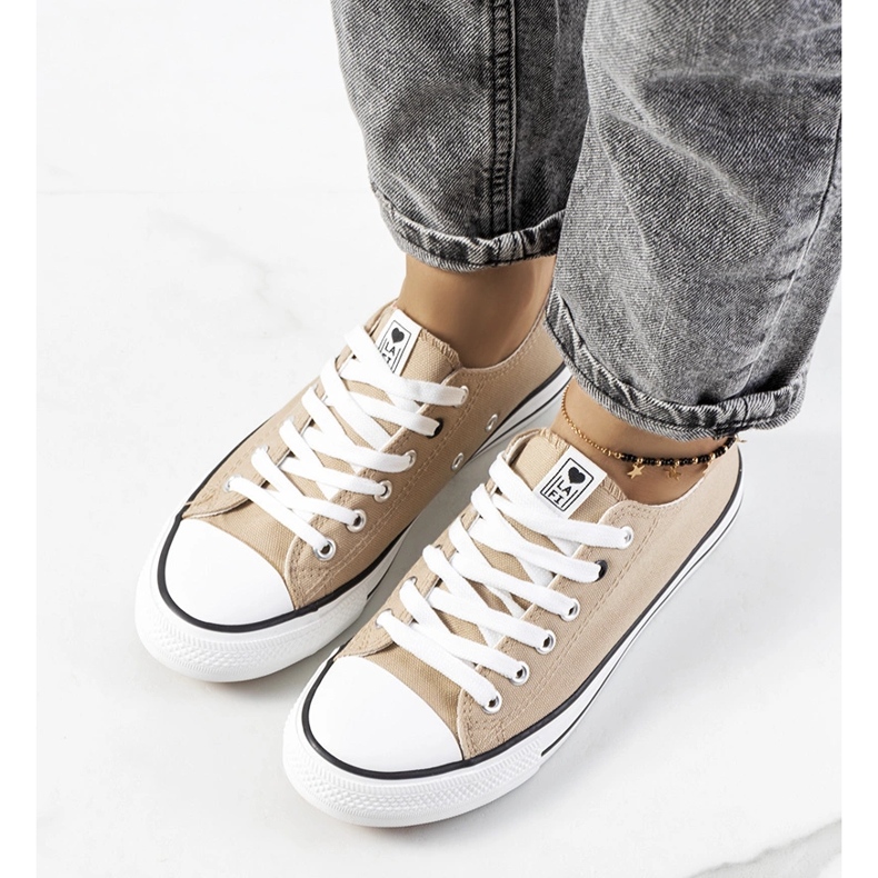 Klassiska beige Kolind damsneakers 1