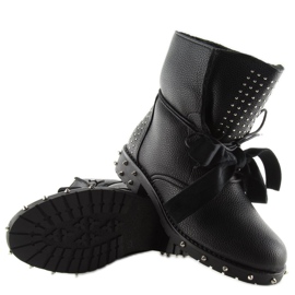 Arbetare med svarta dubbar E4947 svart 1