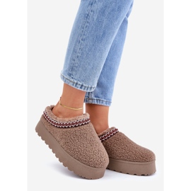 Brunt fårskinnssnöskor med päls 1