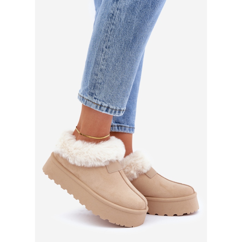 Låga snöstövlar med päls på Eco Suede-plattform, ljusbeige 1