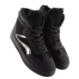 Svarta isolerade sneakers BOK-1103 svarta 2