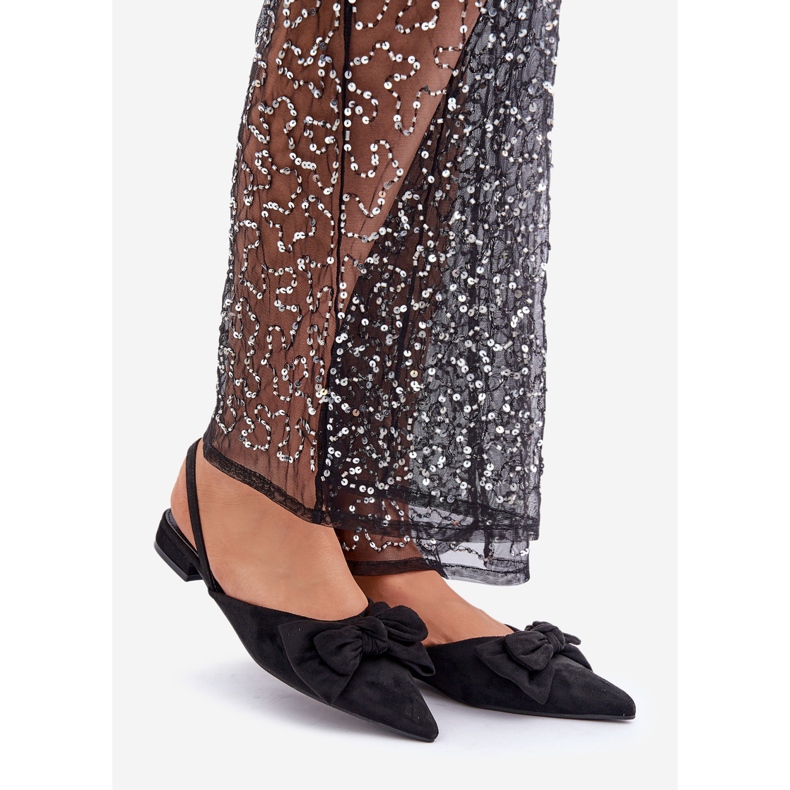 Svarta Lotiara balettplattor med spetsiga tår och en rosett 1