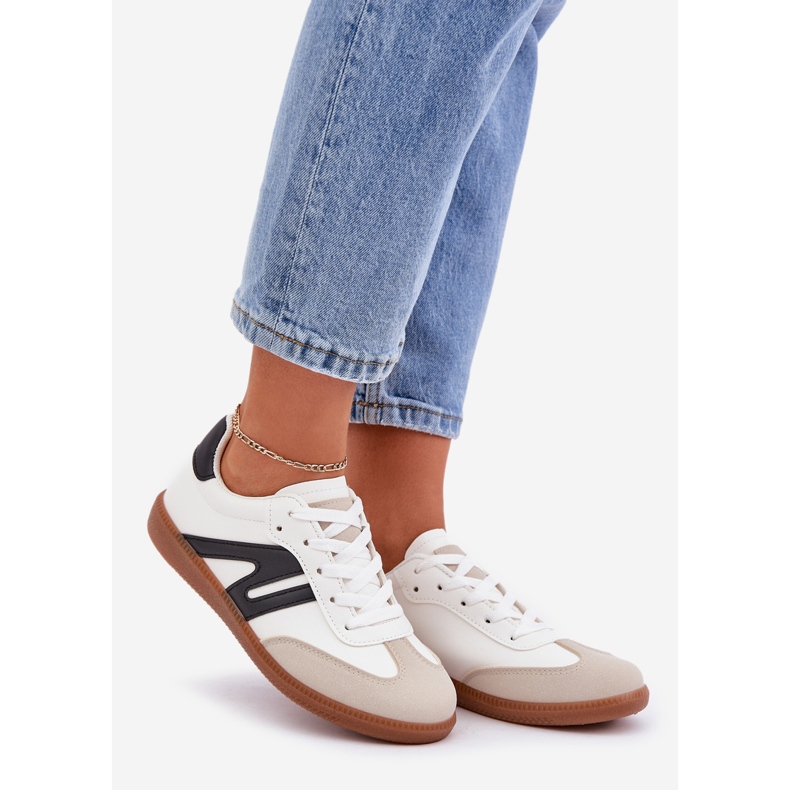 Låga sneakers för kvinnor gjorda av ekologiskt läder, vitt och svart Navidemi 1