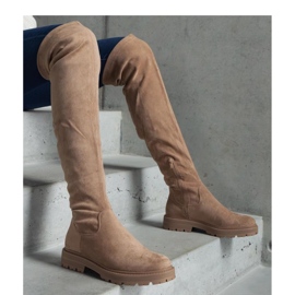 Bruna långa stövlar med platt sula från Tromi - Solea 1