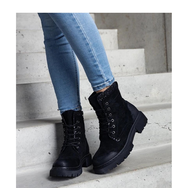 Svarta ankelboots med glänsande Prairie-inlägg - Solea 2