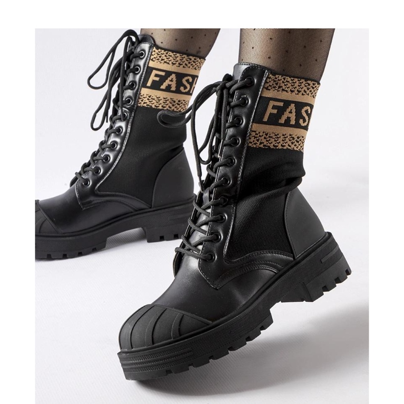 Svarta sockboots med brun Daria - Solea inskription 1