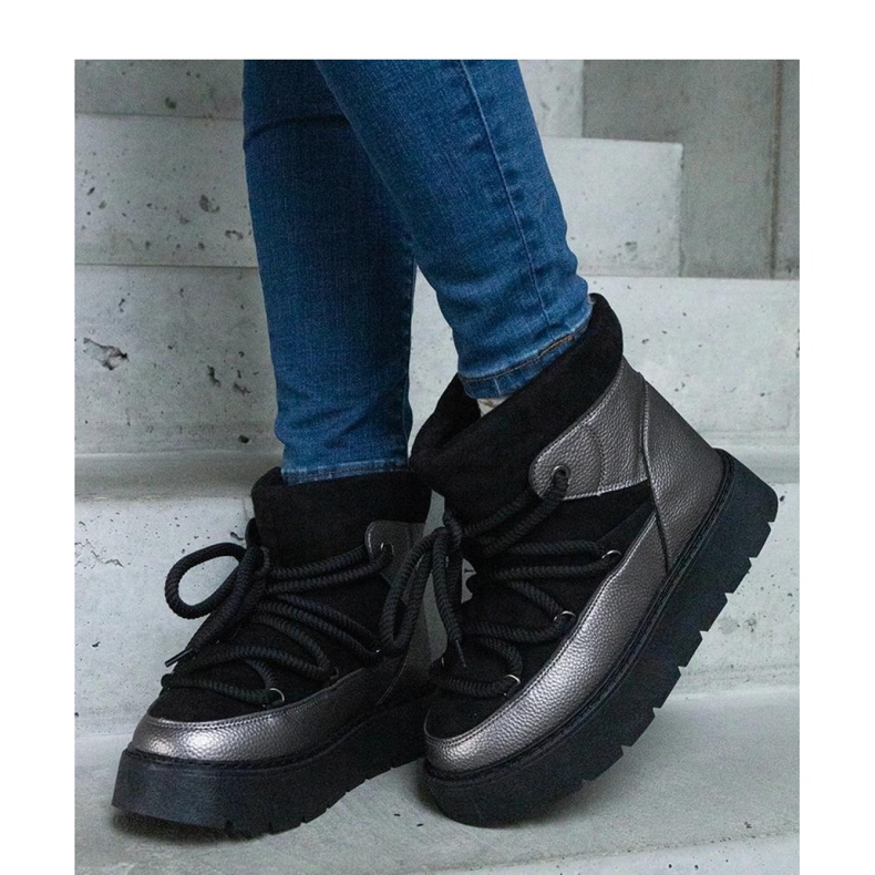 Svarta plattformssnöskor isolerade med Sapphi - Solea-päls 1