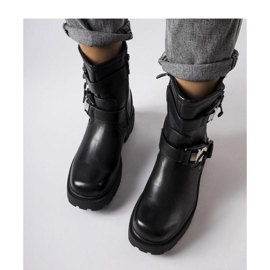 Svarta massiva stövlar från Enrico - Solea 1