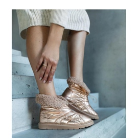 Guldisolerade snöstövlar med manschett Caellita - Solea 1