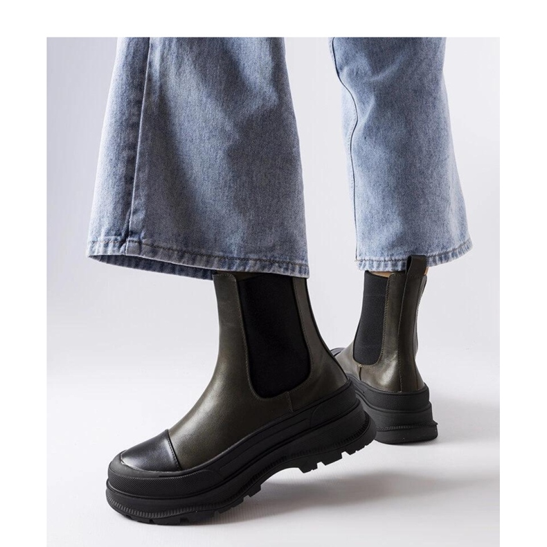 Gröna platåkängor från Bellucci - Solea 1