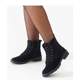 Svarta arbetsstövlar i ekomocka 1