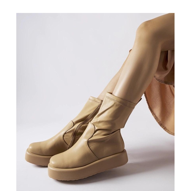 Beiga plattformsstövlar beige 1