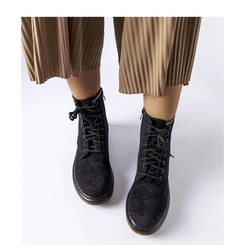 Arbetare i svart ekomocka 1