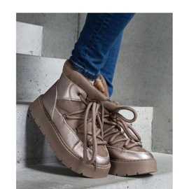 Plattformssnöskor isolerade med päls beige 2