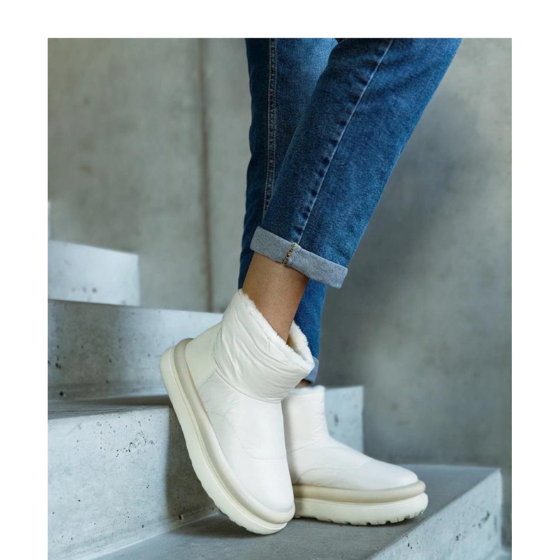 Beige varma plattformssnöskor 1