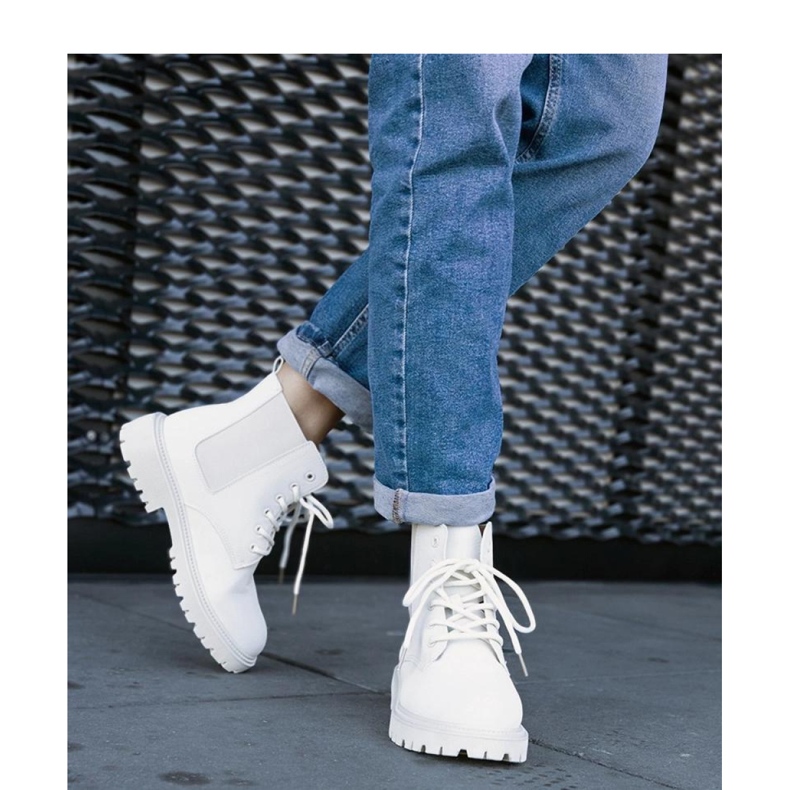 Ljusbeige isolerade vandringskängor 2