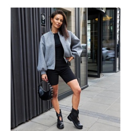 Svarta damstövlar 1