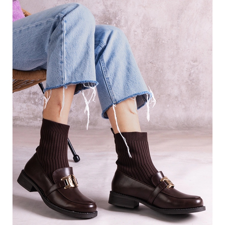 Bruna stövlar med ovandel i tyg 1