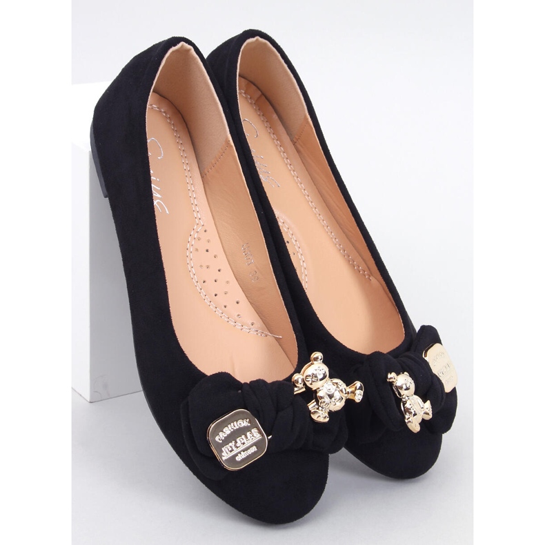 Suede Ballerinas med en svart nallebjörn 1