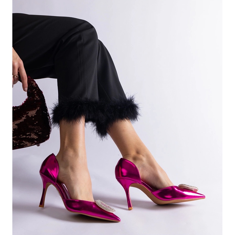 Rosa höga klackar dekorerade med zirkoner 2