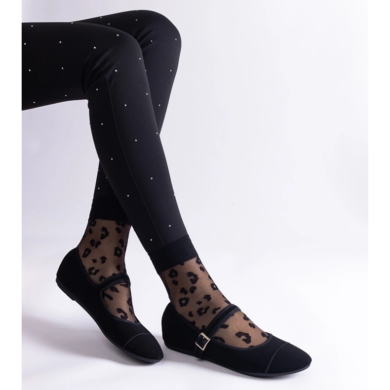 Svarta balettplattor med matt finish, knäppta med ett spänne 1