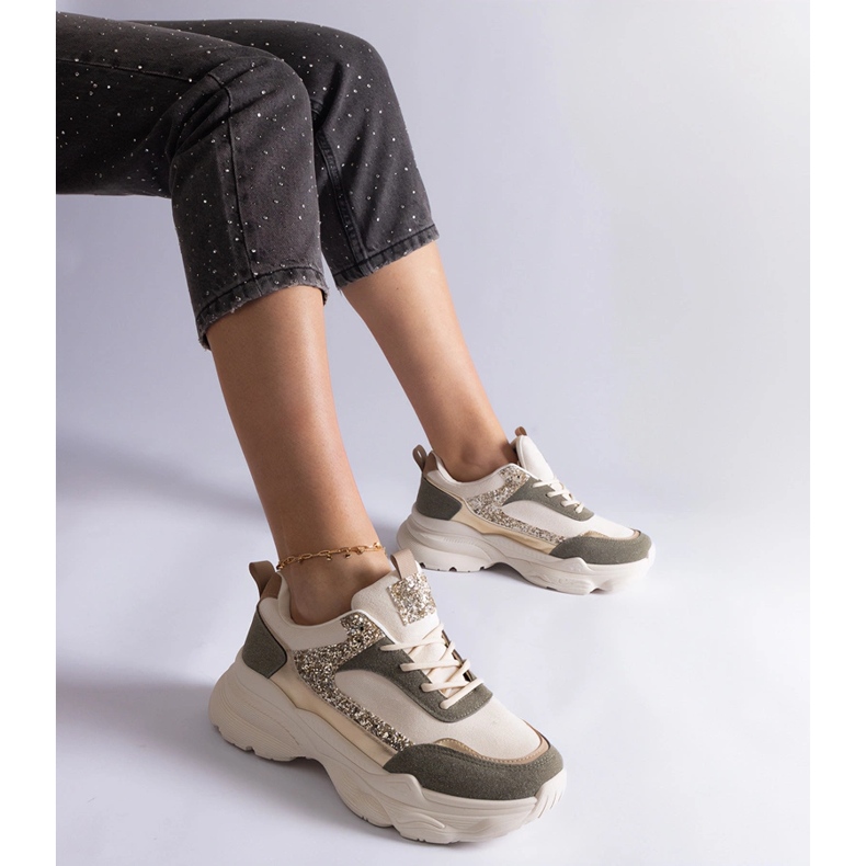 Gröna sneakers med glitterinlägg 1