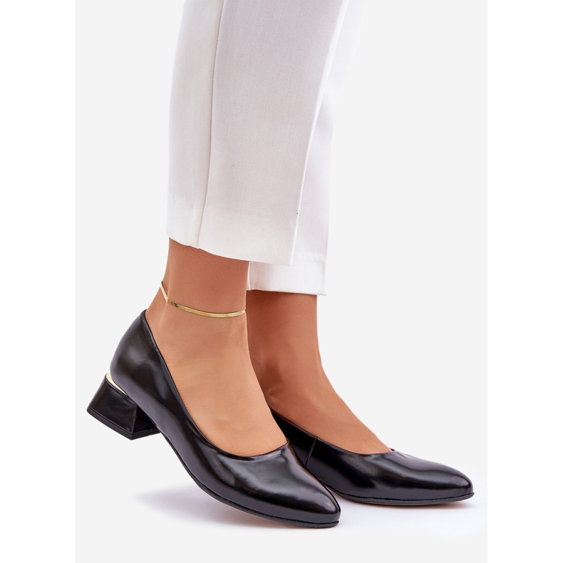 Lewski Shoes Läderpumpar Lewski 3118 med glans svart 1