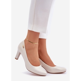 Kvinnors pumpar Sergio Leone Pearl beige 1